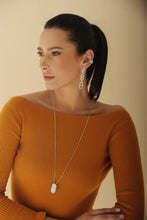 Load image into Gallery viewer, ICON VICTORIA CUFF - 3 ROWS
