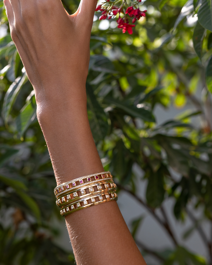 ICON STEPPING STONE ROCK BRACELET