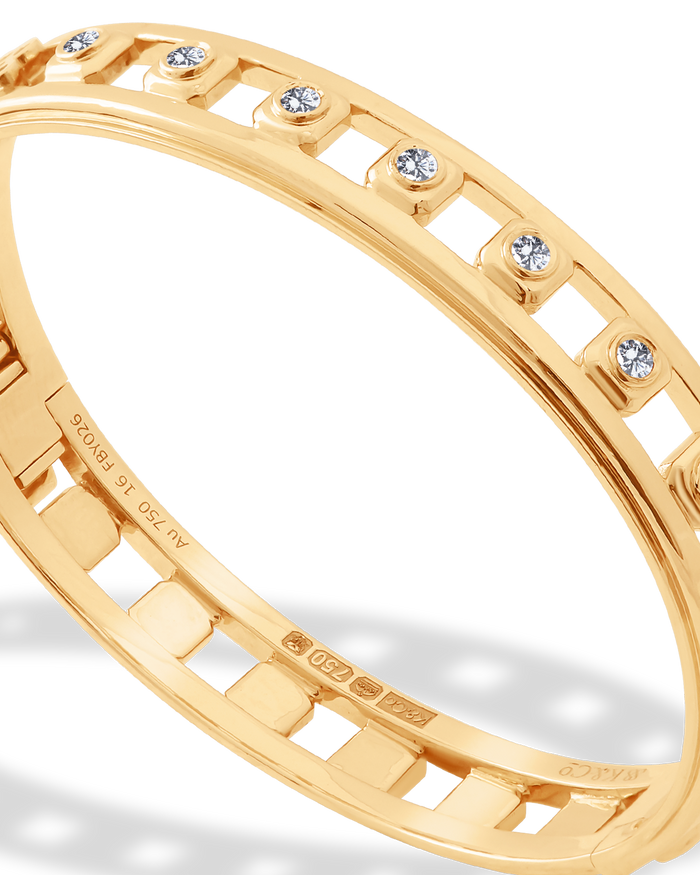 ICON STEPPING STONE ROCK BRACELET