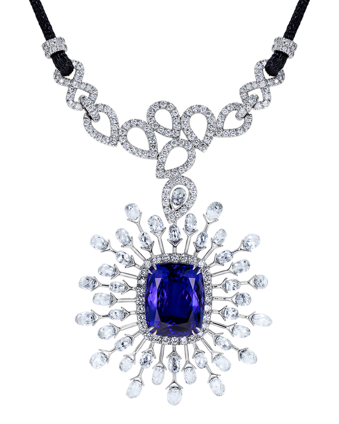 SEA STAR NECKLACE