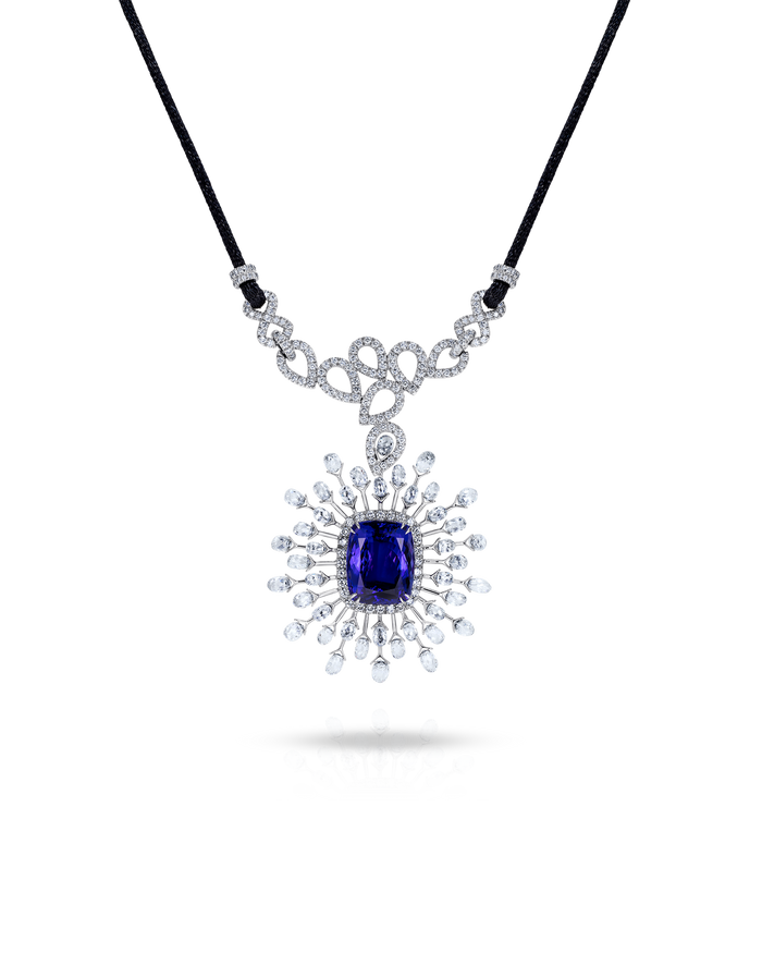 SEA STAR NECKLACE